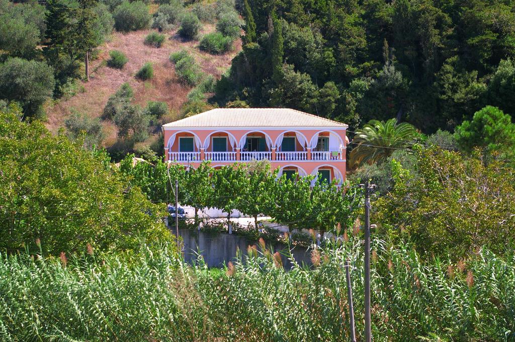 Angeliki Aparthotel Vitaládes Exterior foto